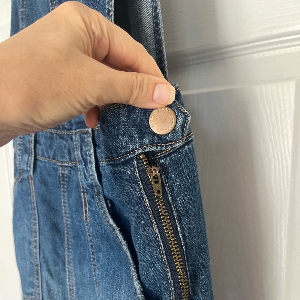 American Rag Cropped Overalls - Picture 4 of 8